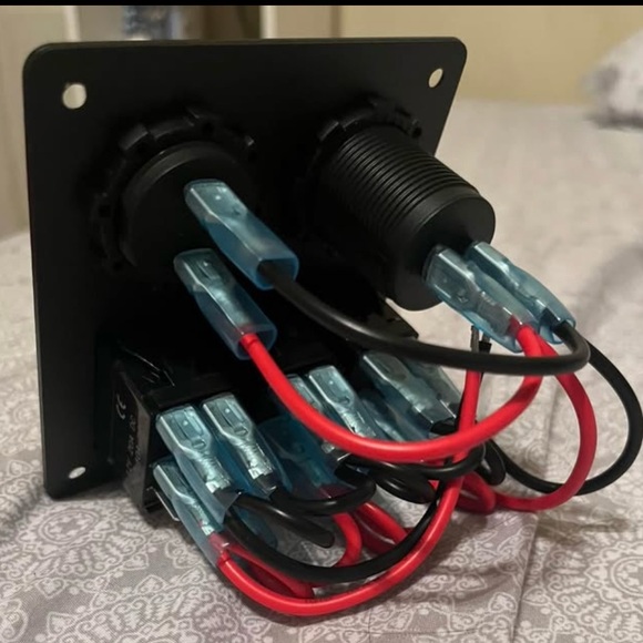 Nilight Power / Rear Switch - Picture 2 of 2